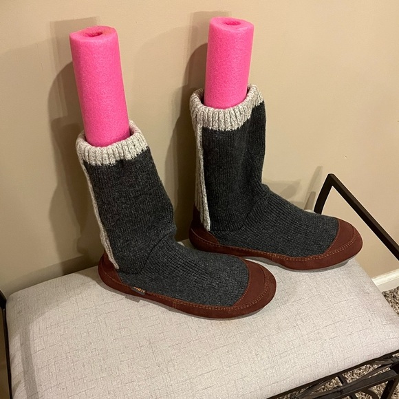 Acorn Slouch Boot Slipper in Charcoal Ragg Wool and Suede, size 9-10 - Picture 3 of 8